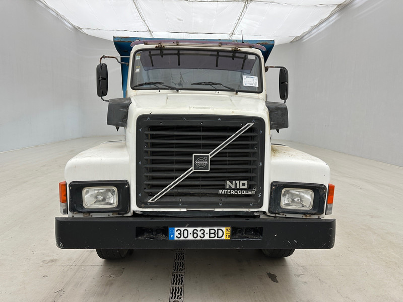 Volvo N10.320 - 6x4 - Camión volquete: foto 2 Volvo N10.320 - 6x4 - Camión volquete: foto 2