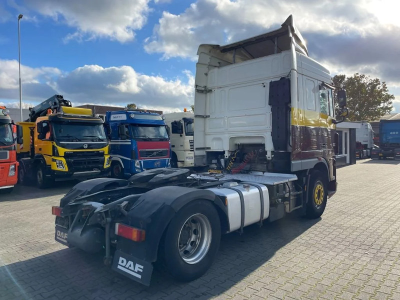 DAF XF 105.410 Spacecab Euro 5 - Cabeza tractora: foto 4 DAF XF 105.410 Spacecab Euro 5 - Cabeza tractora: foto 4