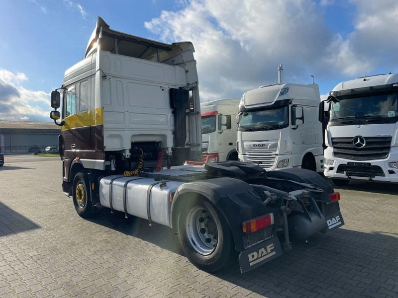 DAF XF 105.410 Spacecab Euro 5 - Cabeza tractora: foto 3 DAF XF 105.410 Spacecab Euro 5 - Cabeza tractora: foto 3