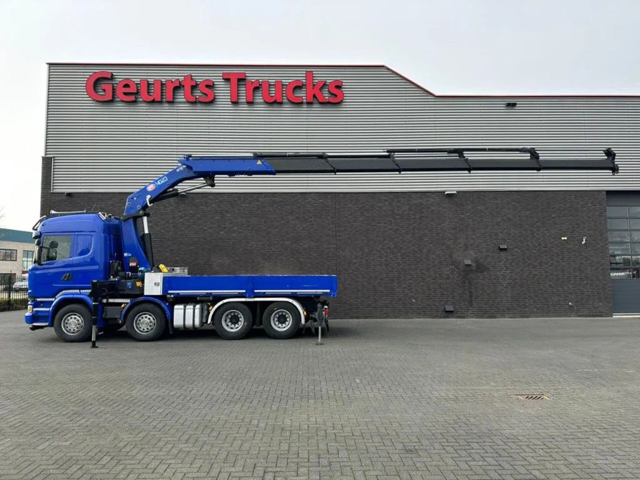 Cabeza tractora Scania R580 V8 8X4 TREKKER-BAKWAGEN COMBI + HMF 4020-K5: foto 1