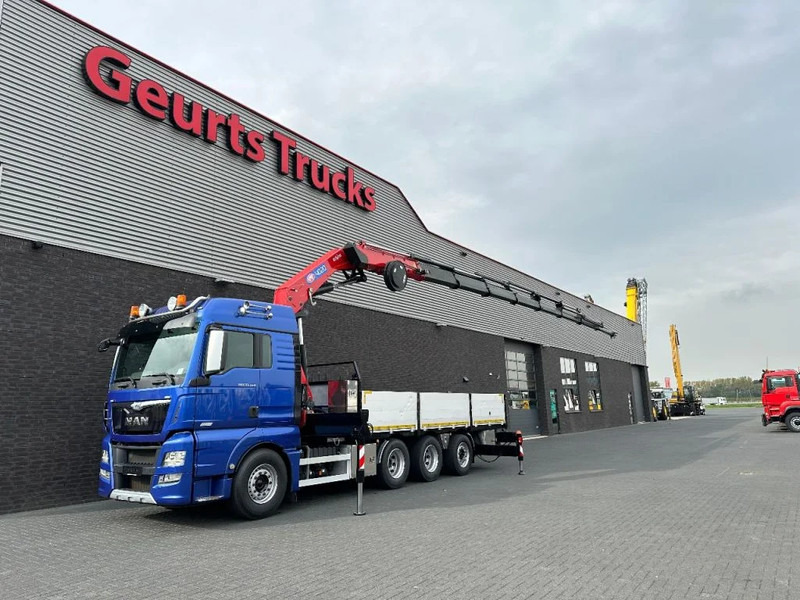 MAN TGX 33.560 8X4 TRIDEM + HMF 4020-K8 KRAAN/KRAN/CRANE/GRUA - Camión grúa: foto 2 MAN TGX 33.560 8X4 TRIDEM + HMF 4020-K8 KRAAN/KRAN/CRANE/GRUA - Camión grúa: foto 2