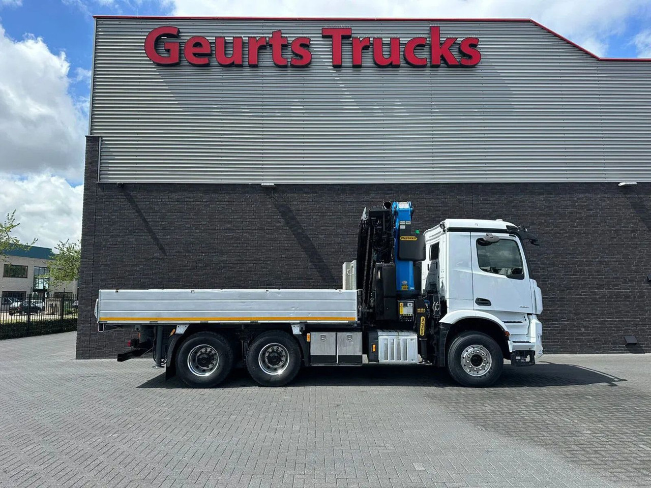 Camión grúa Mercedes-Benz Arocs 3351 963-2-E 6X4 KIPPER / TIPPER + PALFING: foto 15