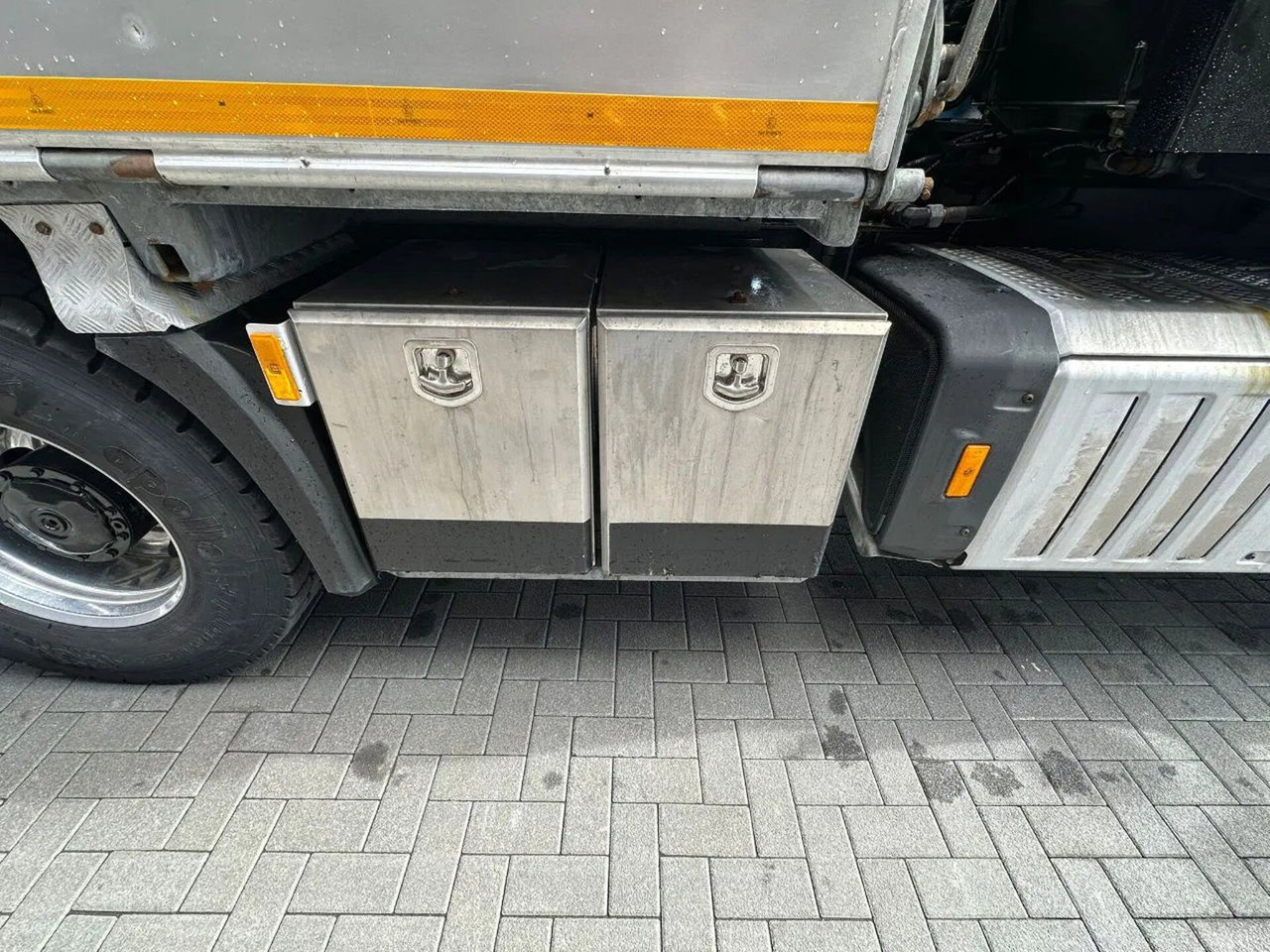 Camión grúa Mercedes-Benz Arocs 3351 963-2-E 6X4 KIPPER / TIPPER + PALFING: foto 26