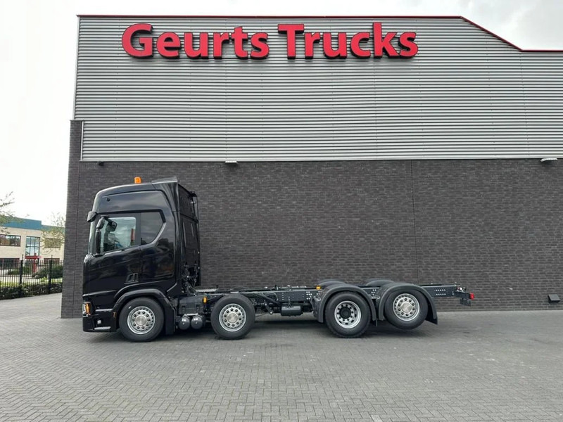 Scania R540 NGS 8X2 CHASSIS NIEUW/NEUE/NEW FULL OPTIONS 4X IN STOCK !!! - Camión chasis: foto 1 Scania R540 NGS 8X2 CHASSIS NIEUW/NEUE/NEW FULL OPTIONS 4X IN STOCK !!! - Camión chasis: foto 1
