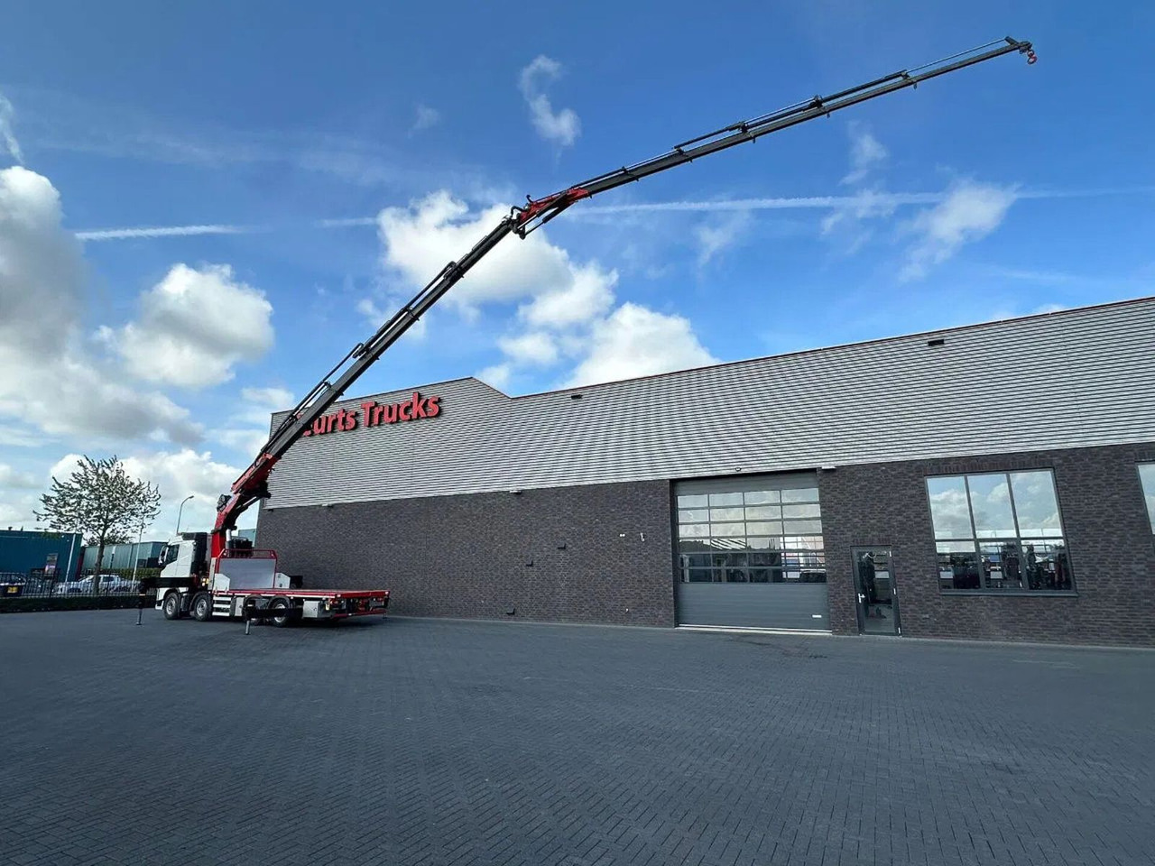 Volvo FH 540 8X2 MET HMF 9520K-K6 + JIB FJ2000-K6 KRAA - Camión grúa: foto 3 Volvo FH 540 8X2 MET HMF 9520K-K6 + JIB FJ2000-K6 KRAA - Camión grúa: foto 3