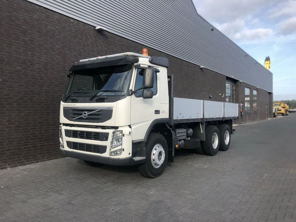 Volvo FM 370 6X4 CARGO TRUCK RHD UNUSED - Camión caja abierta: foto 2 Volvo FM 370 6X4 CARGO TRUCK RHD UNUSED - Camión caja abierta: foto 2