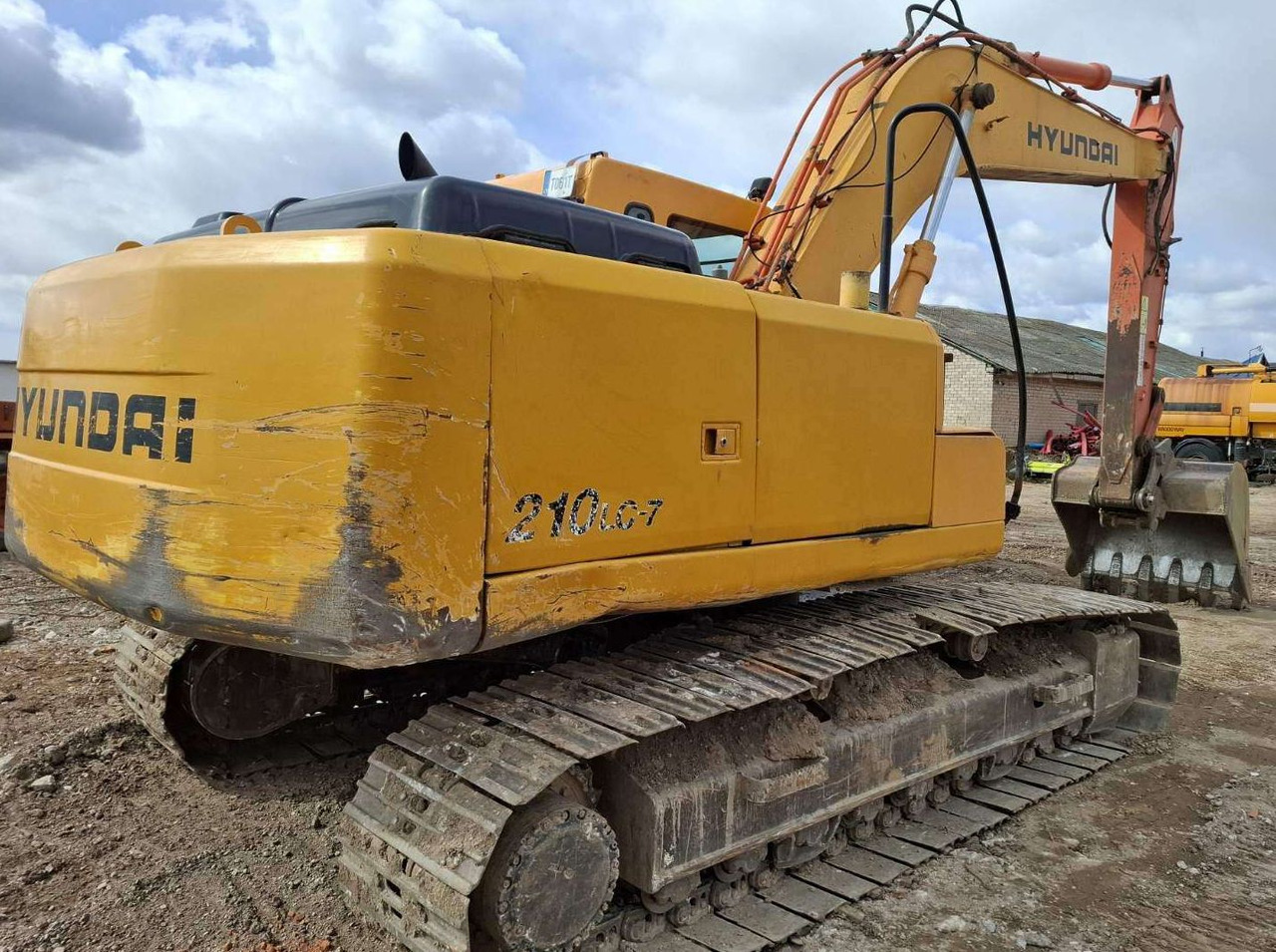 HYUNDAI 210 LC - 7 - Excavadora de cadenas: foto 2 HYUNDAI 210 LC - 7 - Excavadora de cadenas: foto 2