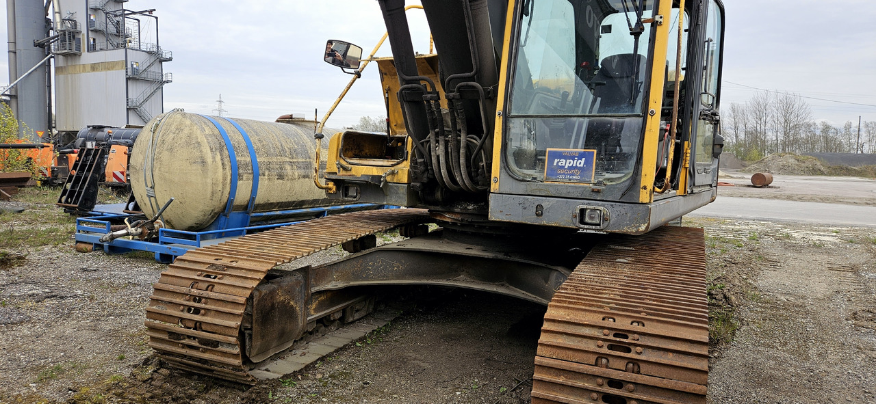 Volvo EC 210 BLC new engine - Excavadora de cadenas: foto 2 Volvo EC 210 BLC new engine - Excavadora de cadenas: foto 2