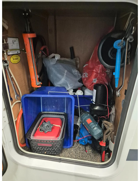 Autocaravana perfilada Camper ROLLER TEAM AUTOROLLER 595 P..... trekhaak,eerste eigenaar.: foto 12