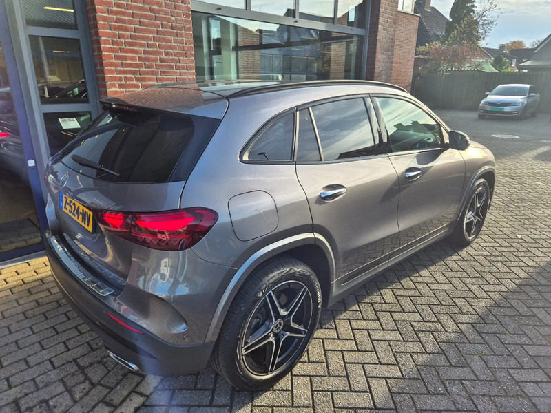 Mercedes-Benz GLA 250 E Hybrid AMG line - Coche: foto 3 Mercedes-Benz GLA 250 E Hybrid AMG line - Coche: foto 3