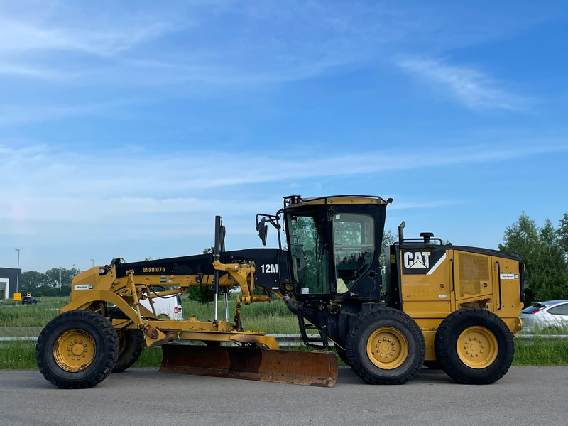 Caterpillar 12M - Grader: foto 1 Caterpillar 12M - Grader: foto 1
