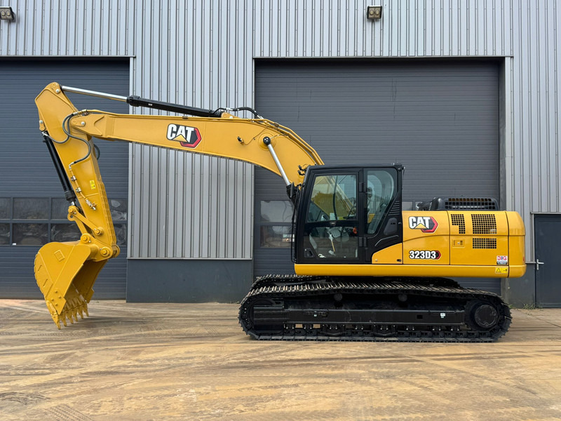 Caterpillar 323D3 - Excavadora de cadenas: foto 1 Caterpillar 323D3 - Excavadora de cadenas: foto 1