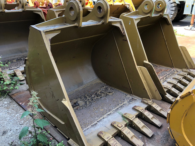 Caterpillar 325B/C/D 47 inch Digging Bucket - Cazo: foto 1 Caterpillar 325B/C/D 47 inch Digging Bucket - Cazo: foto 1