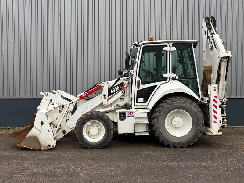 Caterpillar 432F2 - Retroexcavadora: foto 1 Caterpillar 432F2 - Retroexcavadora: foto 1