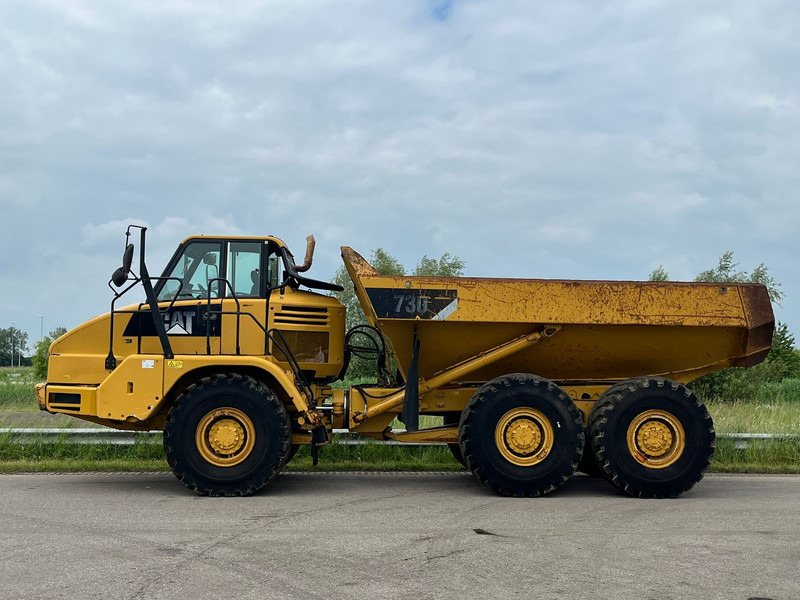 Caterpillar 730 - Dúmper articulado: foto 2 Caterpillar 730 - Dúmper articulado: foto 2