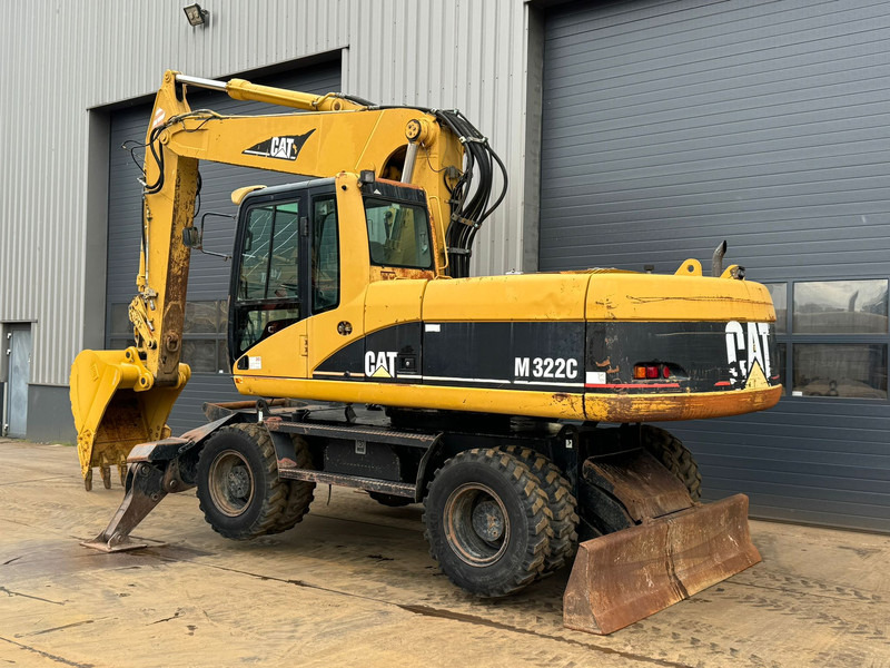 Caterpillar M322C - Hydraulic stabilizers / VA Triple boom / CE-certified, - Excavadora de ruedas: foto 3 Caterpillar M322C - Hydraulic stabilizers / VA Triple boom / CE-certified, - Excavadora de ruedas: foto 3