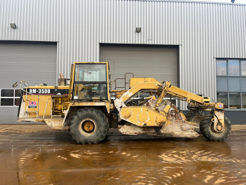 Caterpillar RM350 B - Estabilizador de suelos: foto 1 Caterpillar RM350 B - Estabilizador de suelos: foto 1