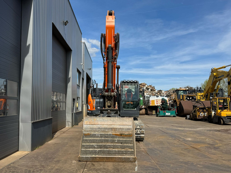 Doosan DX235LCR-5 - 680 hours - Excavadora de cadenas: foto 4 Doosan DX235LCR-5 - 680 hours - Excavadora de cadenas: foto 4