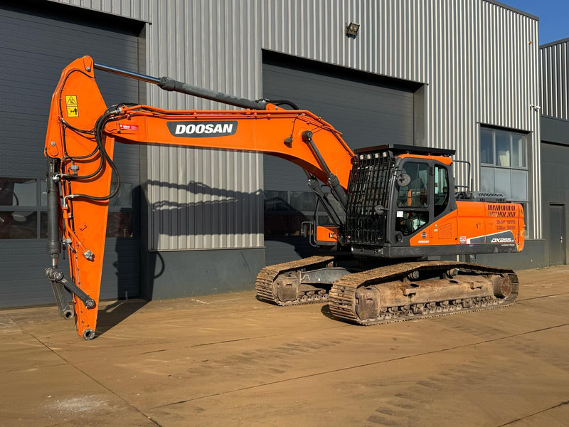Doosan DX255NLC-5 - Excavadora de cadenas: foto 3 Doosan DX255NLC-5 - Excavadora de cadenas: foto 3