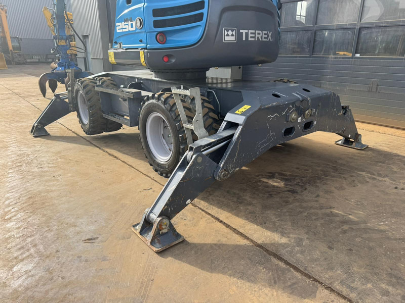 Manipulador de materiales Fuchs MHL 250: foto 15