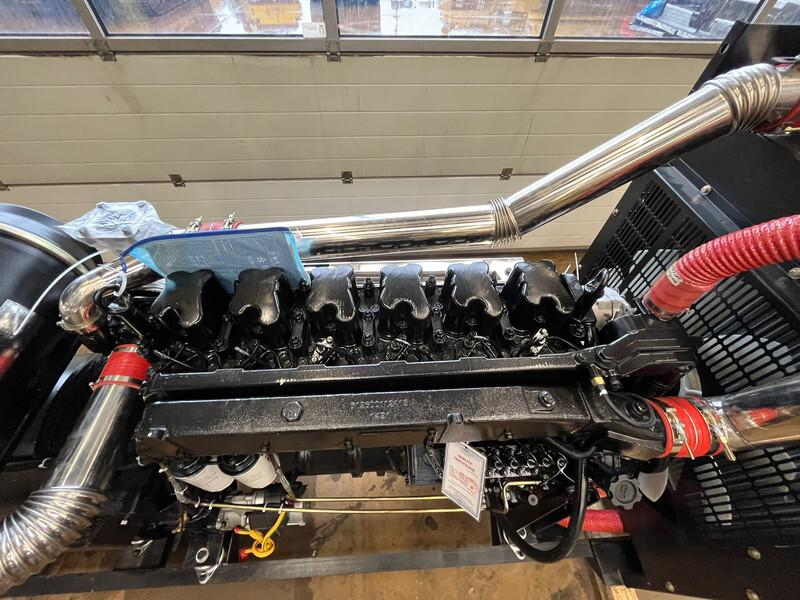 Giga power 375 KVA open generator set - LT-W300GF - Generador industriale: foto 5 Giga power 375 KVA open generator set - LT-W300GF - Generador industriale: foto 5