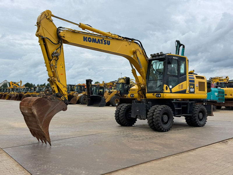 Komatsu PW180-11 - Excavadora de ruedas: foto 2 Komatsu PW180-11 - Excavadora de ruedas: foto 2