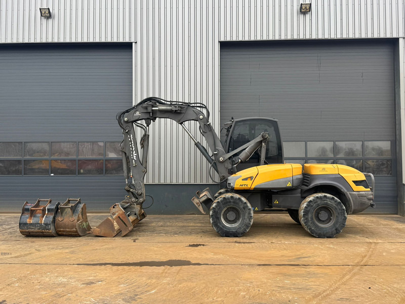 Mecalac 12MTX incl. 3 x bucket - Excavadora de ruedas: foto 1 Mecalac 12MTX incl. 3 x bucket - Excavadora de ruedas: foto 1