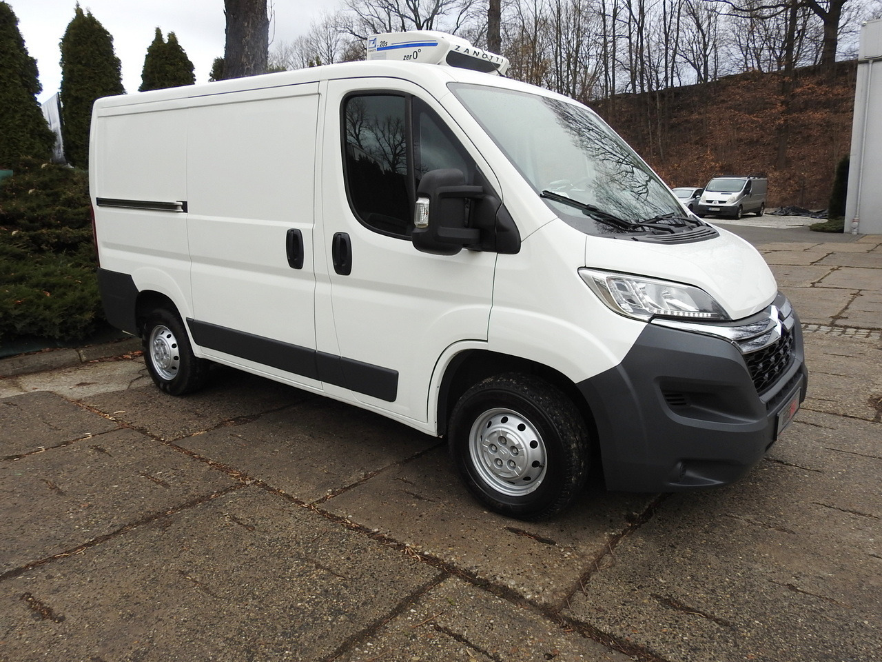 CITROEN JUMPER REFRIGERATOR VAN -5*C LED LIGHTS AIR CONDITIONING 130HP - Furgoneta frigorifica: foto 4 CITROEN JUMPER REFRIGERATOR VAN -5*C LED LIGHTS AIR CONDITIONING 130HP - Furgoneta frigorifica: foto 4