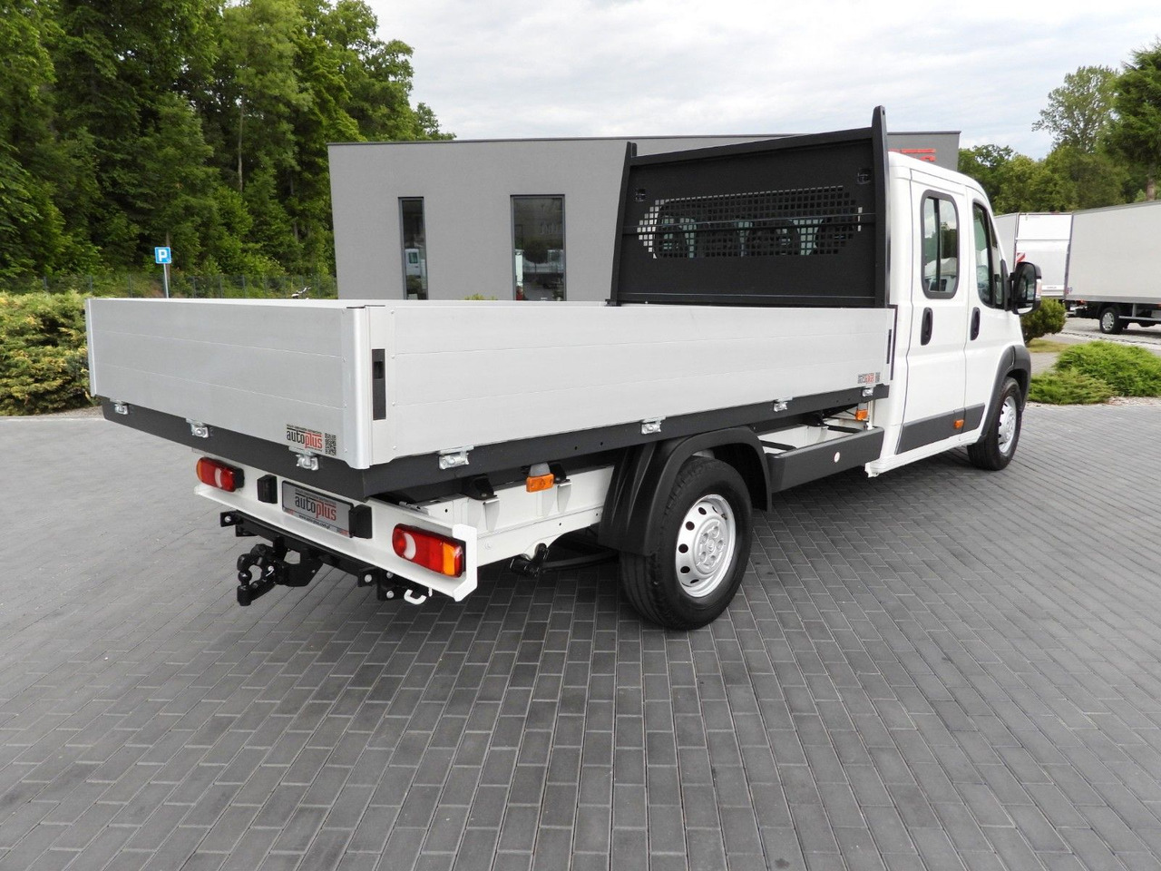 Citroën JUMPER PRITSCHE DOPPELKABINE DOKA 7 SITZE - Furgoneta caja abierta, Furgoneta combi: foto 3 Citroën JUMPER PRITSCHE DOPPELKABINE DOKA 7 SITZE - Furgoneta caja abierta, Furgoneta combi: foto 3