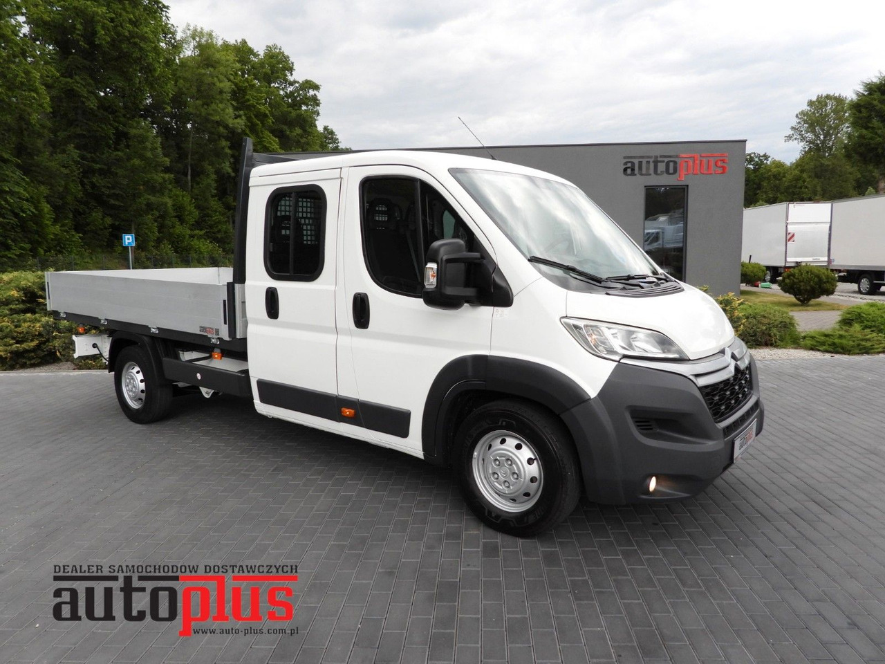 Citroën JUMPER PRITSCHE DOPPELKABINE DOKA 7 SITZE - Furgoneta caja abierta, Furgoneta combi: foto 1 Citroën JUMPER PRITSCHE DOPPELKABINE DOKA 7 SITZE - Furgoneta caja abierta, Furgoneta combi: foto 1