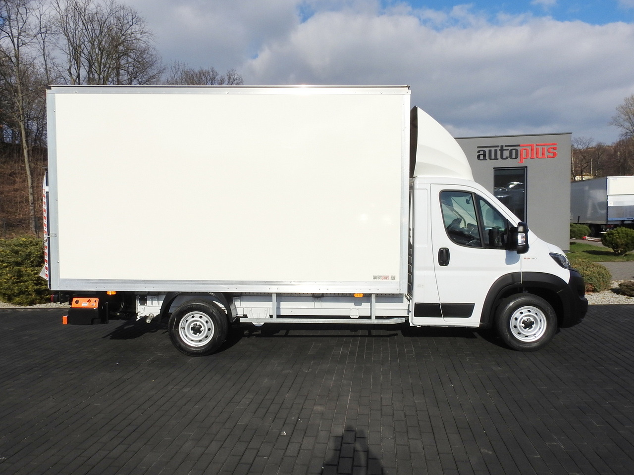 Leasing para FIAT DUCATO  BOX LIFT 8 PALLETS CRUISE CONTROL NAVIGATION LED LIGHTS AIR CONDITIONING  130HP FIAT DUCATO  BOX LIFT 8 PALLETS CRUISE CONTROL NAVIGATION LED LIGHTS AIR CONDITIONING  130HP: foto 7