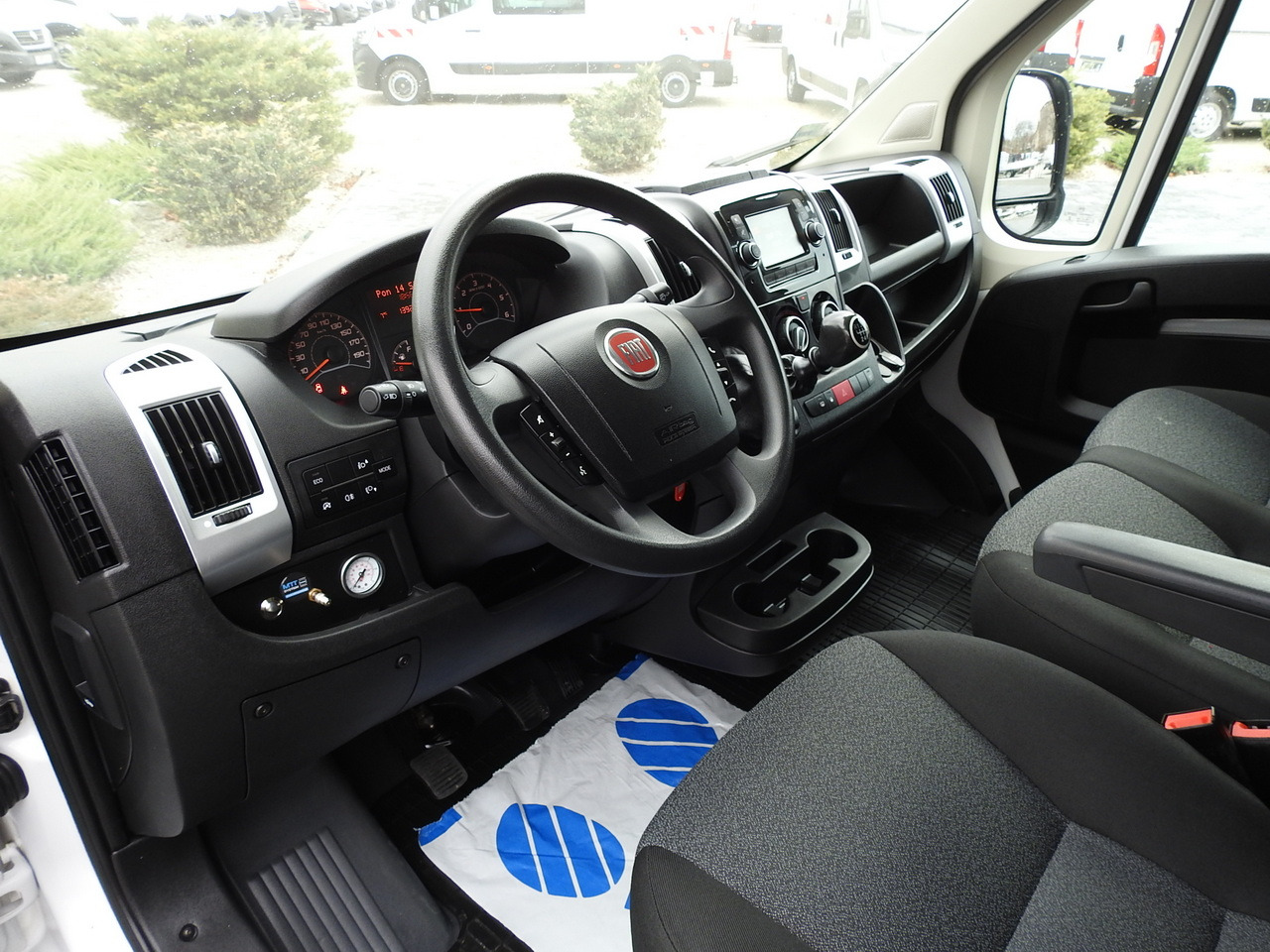 FIAT DUCATO TARPAULIN 10 PALLETS AIR CONDITIONING PNEUMATICS 160HP - Furgoneta con lona: foto 2 FIAT DUCATO TARPAULIN 10 PALLETS AIR CONDITIONING PNEUMATICS 160HP - Furgoneta con lona: foto 2