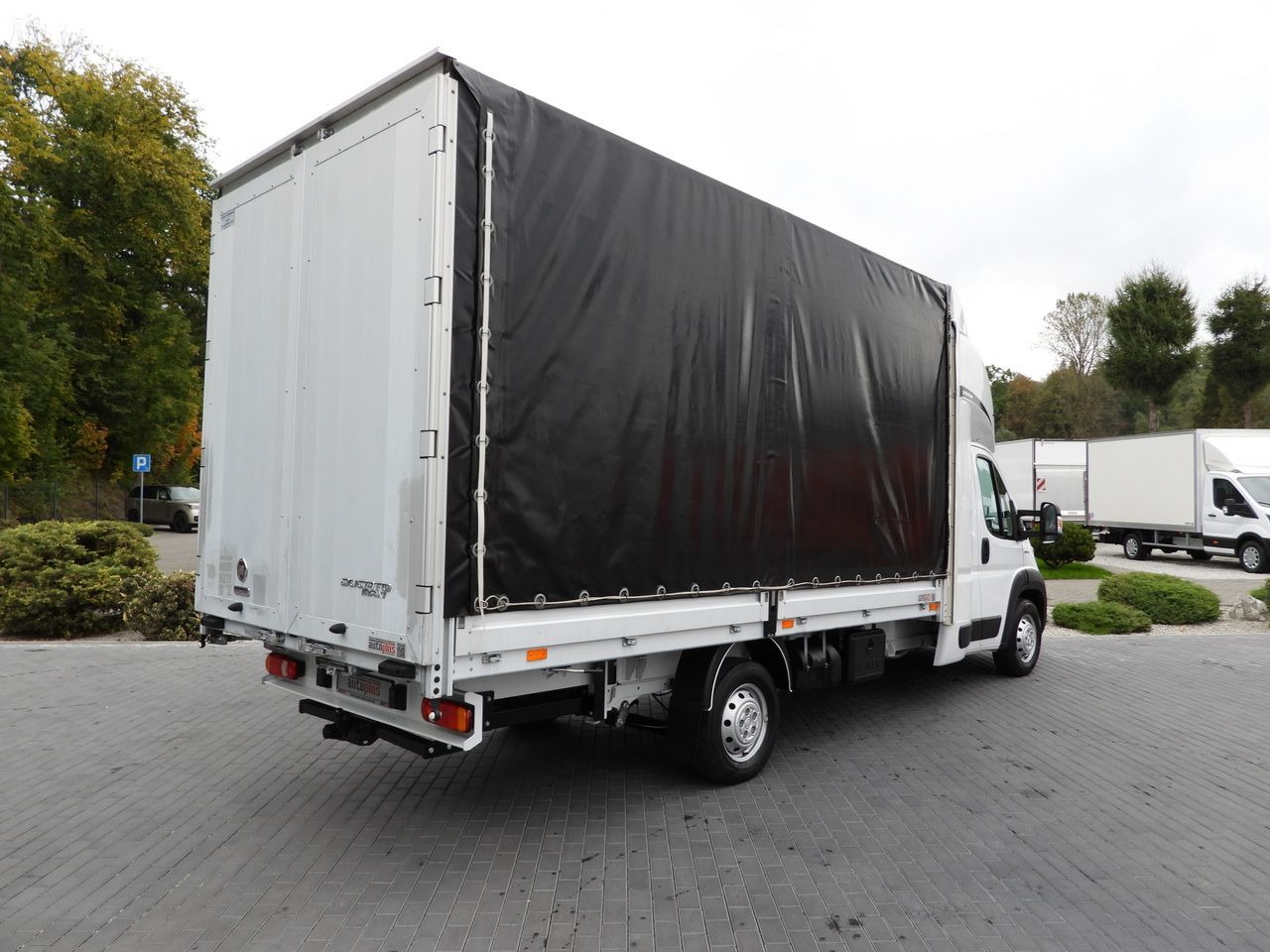 FIAT DUCATO TARPAULIN 9 PALLETS CRUISE CONTROL LED LIGHTS PNEUMATICS AIR CONDITIONING 180HP - Furgoneta con lona: foto 3 FIAT DUCATO TARPAULIN 9 PALLETS CRUISE CONTROL LED LIGHTS PNEUMATICS AIR CONDITIONING 180HP - Furgoneta con lona: foto 3