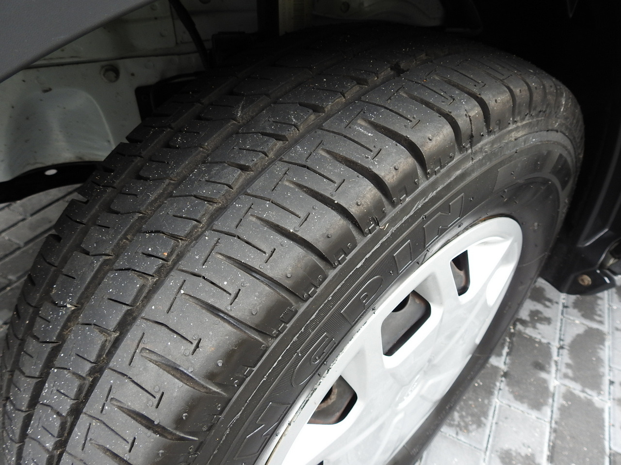 Furgoneta frigorifica FORD TRANSIT REFRIGERATOR VAN 0*C HEATING FUNCTION POWER SUPPLY 230V CRUISE CONTROL NAVIGATION AIR CONDITIONING LED LIGHTS  130HP: foto 34