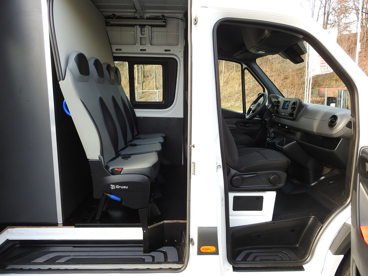 Furgoneta MERCEDES SPRINTER 314 BOX DELIVERY VAN 6 SEATS CRUISE CONTROL AIR CONDITIONING  140HP: foto 38