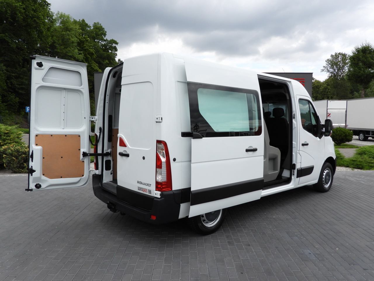 RENAULT MASTER CRUISE CONTROL AIR CONDITIONING 110HP - Furgoneta: foto 3 RENAULT MASTER CRUISE CONTROL AIR CONDITIONING 110HP - Furgoneta: foto 3