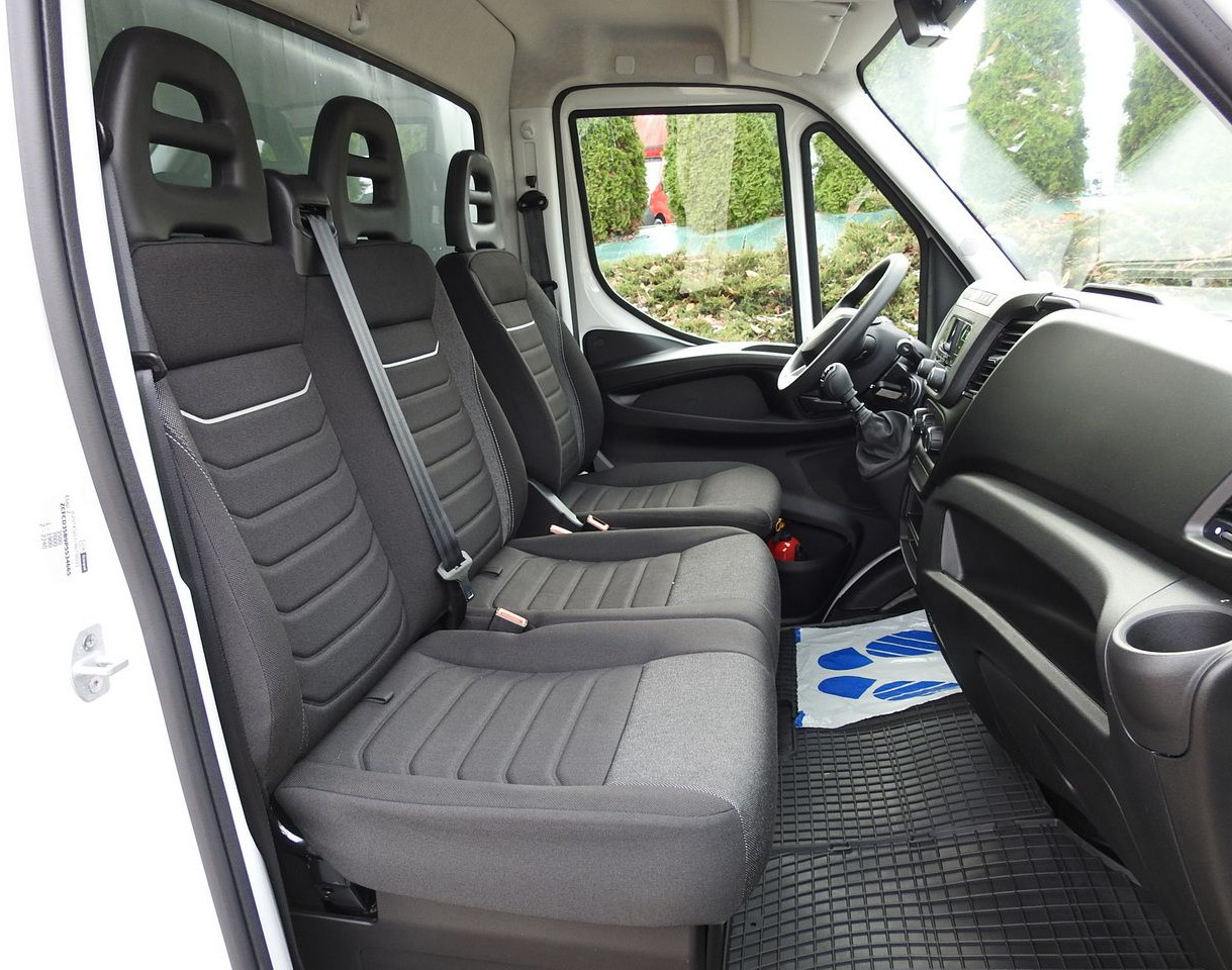 Leasing para IVECO DAILY 35S16 NEW TARPAULIN LIFT 8 PALLETS CRUISE CONTROL AIR CONDITIONING  160HP IVECO DAILY 35S16 NEW TARPAULIN LIFT 8 PALLETS CRUISE CONTROL AIR CONDITIONING  160HP: foto 48
