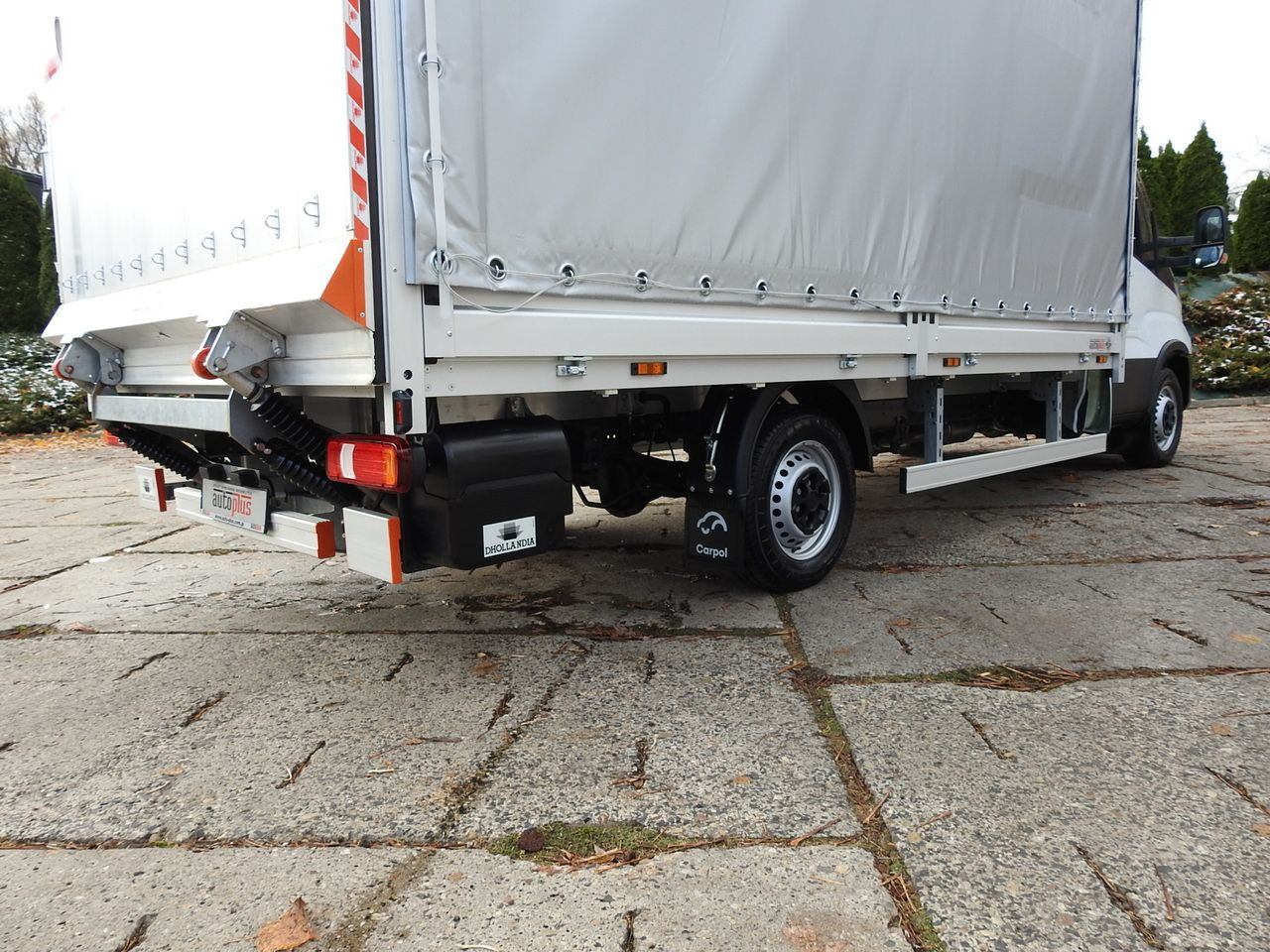Leasing para IVECO DAILY 35S16 NEW TARPAULIN LIFT 8 PALLETS CRUISE CONTROL AIR CONDITIONING  160HP IVECO DAILY 35S16 NEW TARPAULIN LIFT 8 PALLETS CRUISE CONTROL AIR CONDITIONING  160HP: foto 32