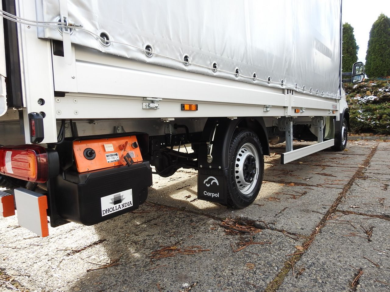 Leasing para IVECO DAILY 35S16 NEW TARPAULIN LIFT 8 PALLETS CRUISE CONTROL AIR CONDITIONING  160HP IVECO DAILY 35S16 NEW TARPAULIN LIFT 8 PALLETS CRUISE CONTROL AIR CONDITIONING  160HP: foto 21