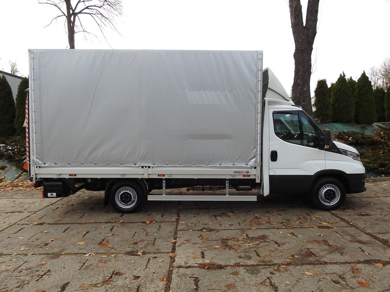 Leasing para IVECO DAILY 35S16 NEW TARPAULIN LIFT 8 PALLETS CRUISE CONTROL AIR CONDITIONING  160HP IVECO DAILY 35S16 NEW TARPAULIN LIFT 8 PALLETS CRUISE CONTROL AIR CONDITIONING  160HP: foto 9