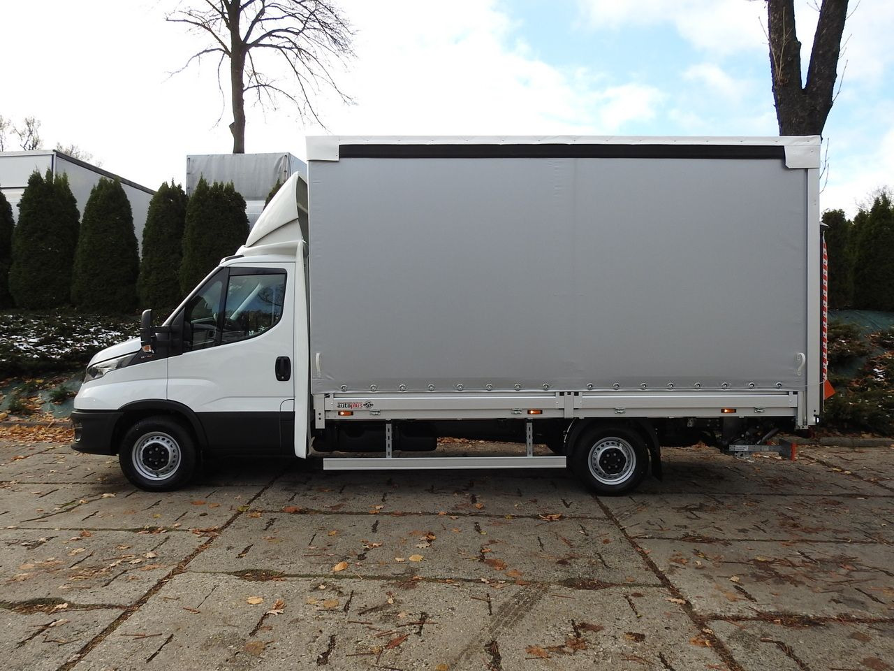 Leasing para IVECO DAILY 35S16 NEW TARPAULIN LIFT 8 PALLETS CRUISE CONTROL AIR CONDITIONING  160HP IVECO DAILY 35S16 NEW TARPAULIN LIFT 8 PALLETS CRUISE CONTROL AIR CONDITIONING  160HP: foto 7
