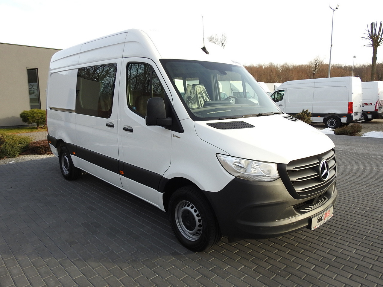 MERCEDES SPRINTER 314 BOX DELIVERY VAN 6 SEATS CRUISE CONTROL AIR CONDITIONING  140HP - Furgón: foto 4 MERCEDES SPRINTER 314 BOX DELIVERY VAN 6 SEATS CRUISE CONTROL AIR CONDITIONING  140HP - Furgón: foto 4