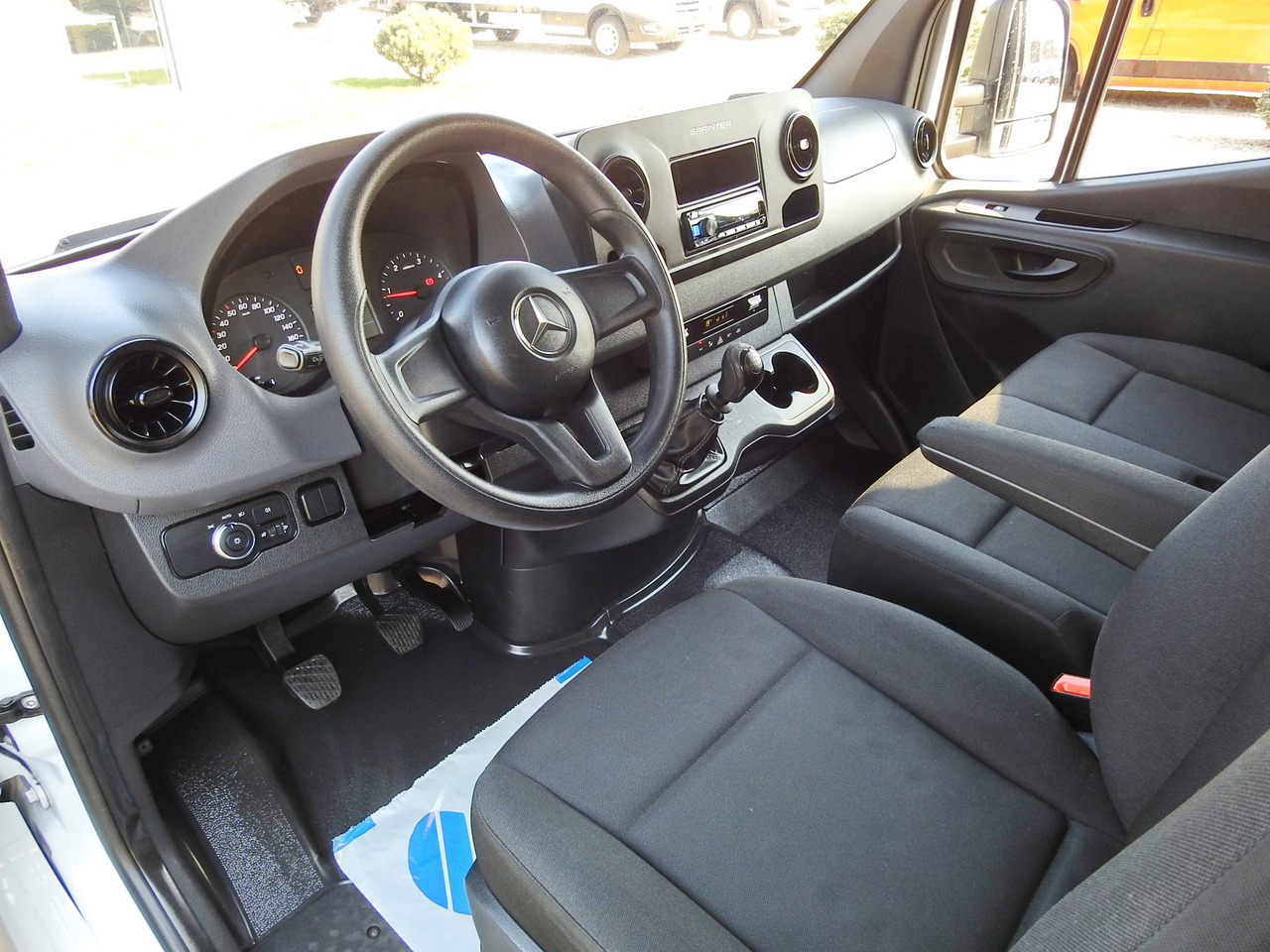MERCEDES SPRINTER 316  TARPAULIN 10 PALLETS WEBASTO AIR CONDITIONING  165HP - Furgoneta con lona: foto 2 MERCEDES SPRINTER 316  TARPAULIN 10 PALLETS WEBASTO AIR CONDITIONING  165HP - Furgoneta con lona: foto 2