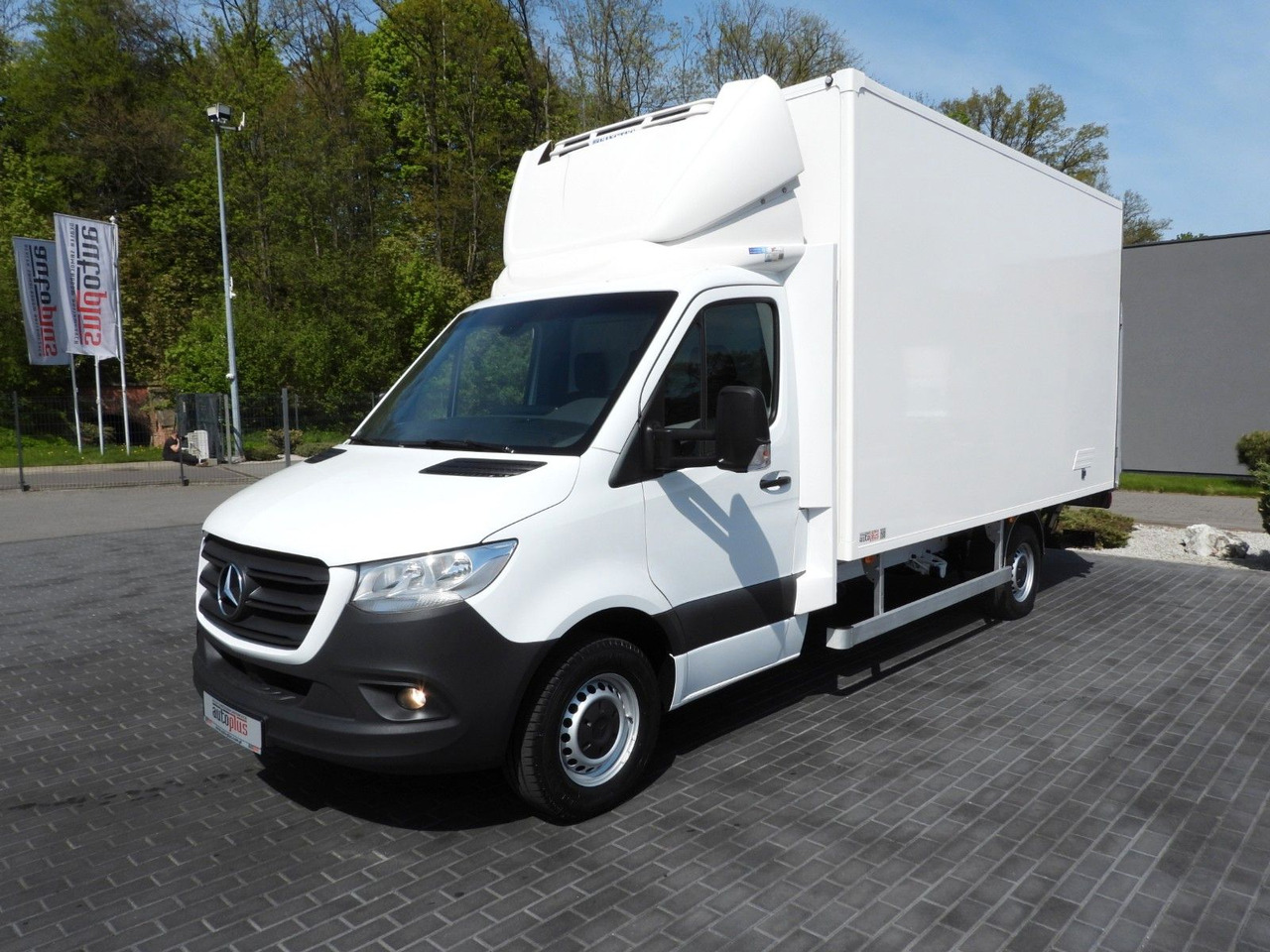 Furgoneta frigorifica Mercedes-Benz SPRINTER 316 KÜHLKOFFER 0*C AUFZUG 8 PALETTEN: foto 6