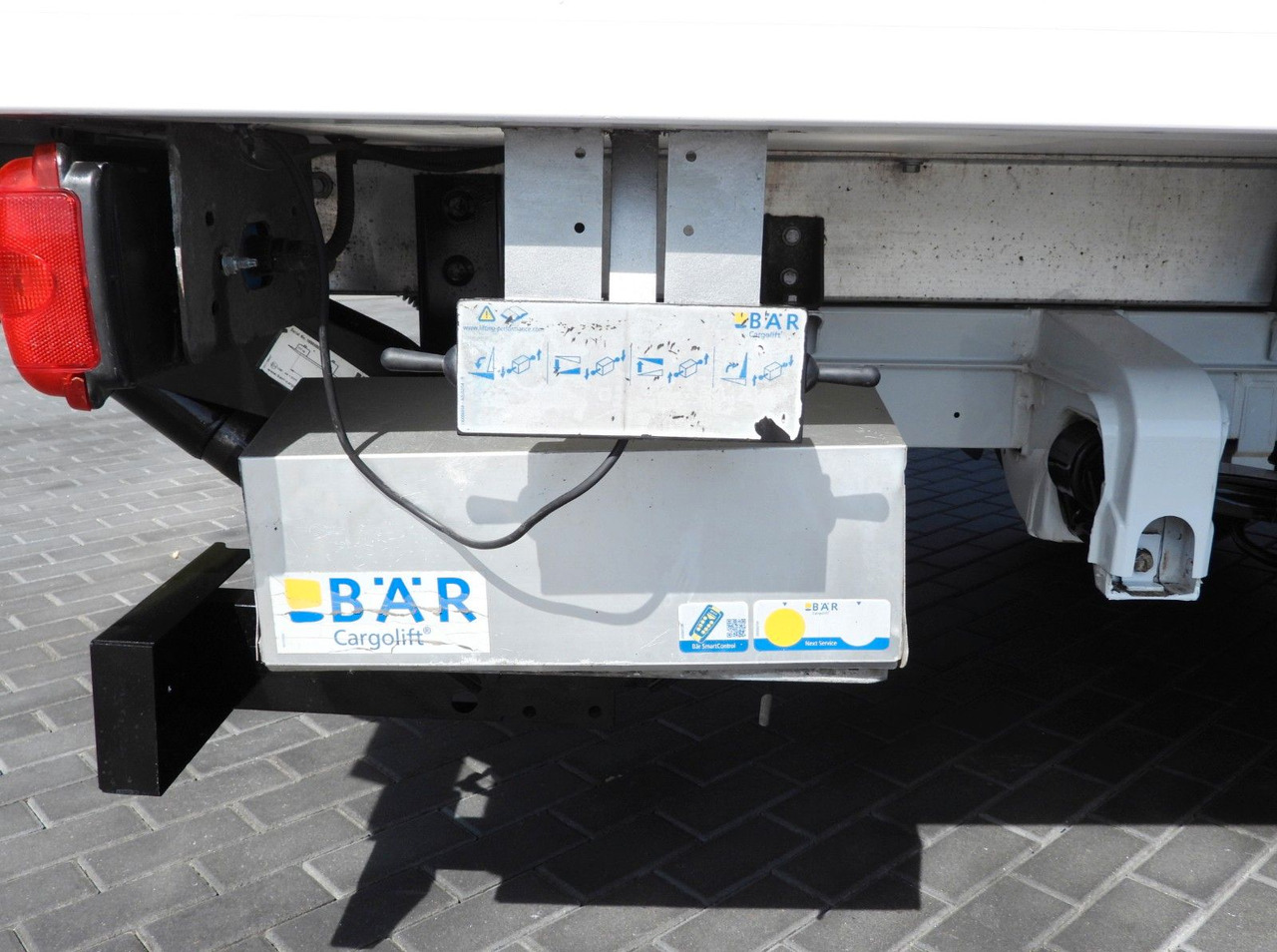 Furgoneta frigorifica Mercedes-Benz SPRINTER 316 KÜHLKOFFER 0*C AUFZUG 8 PALETTEN: foto 19