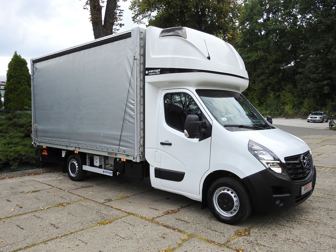 OPEL MOVANO - Furgoneta con lona: foto 4 OPEL MOVANO - Furgoneta con lona: foto 4