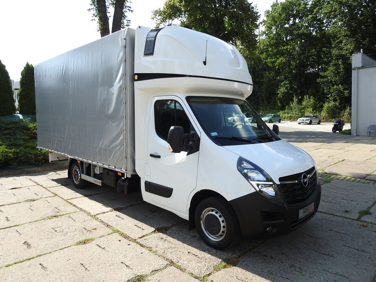 OPEL MOVANO TARPAULIN 10 PALLETS WEBASTO CRUISE CONTROL LED LIGHTS PNEUMATICS AIR CONDITIONING 165HP - Furgoneta con lona: foto 4 OPEL MOVANO TARPAULIN 10 PALLETS WEBASTO CRUISE CONTROL LED LIGHTS PNEUMATICS AIR CONDITIONING 165HP - Furgoneta con lona: foto 4