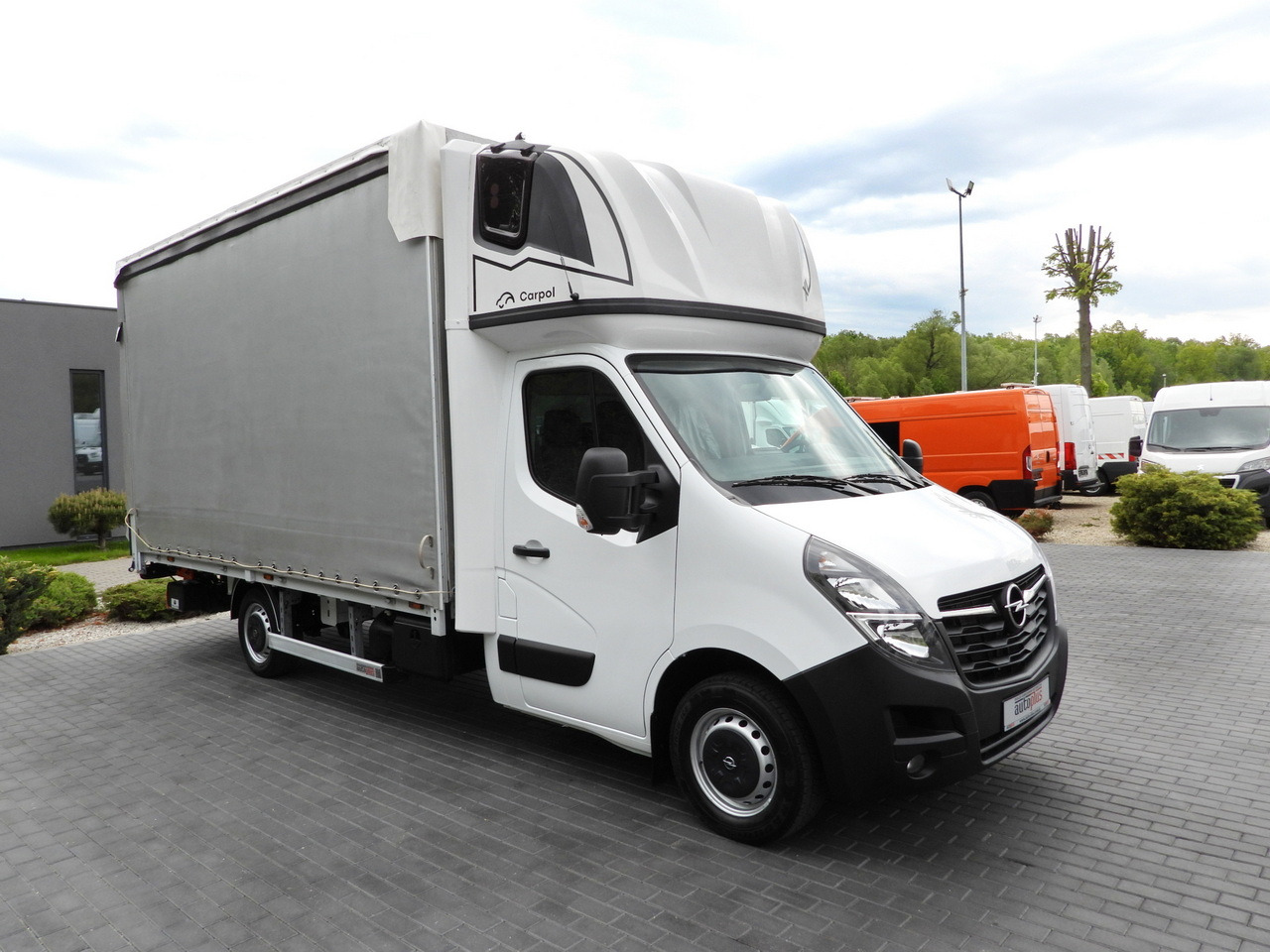OPEL MOVANO TARPAULIN LIFT 9 PALLETS WEBASTO CRUISE CONTROL LED LIGHTS PNEUMATICS AIR CONDITIONING 165HP - Furgoneta con lona: foto 4 OPEL MOVANO TARPAULIN LIFT 9 PALLETS WEBASTO CRUISE CONTROL LED LIGHTS PNEUMATICS AIR CONDITIONING 165HP - Furgoneta con lona: foto 4
