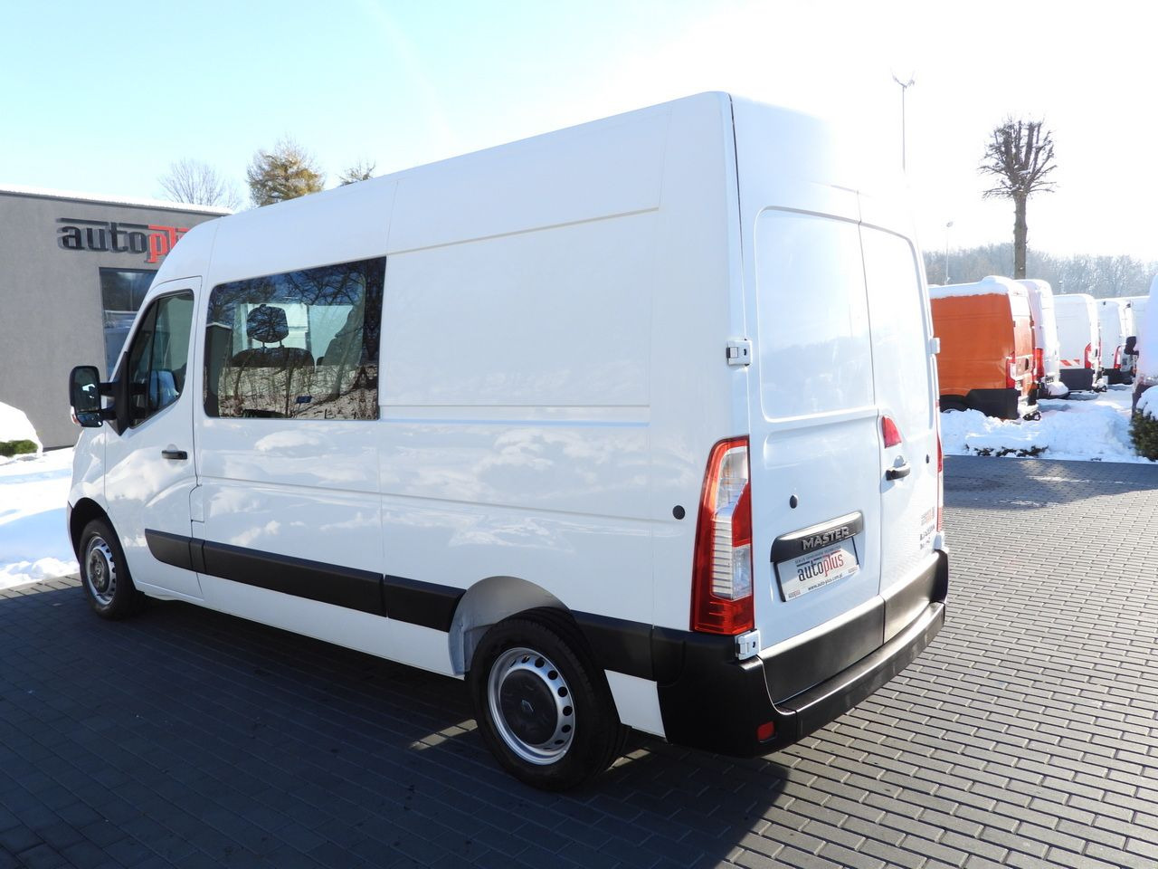 Furgoneta pequeña RENAULT MASTER BOX DELIVERY VAN 7 SEATS CRUISE CONTROL AIR CONDITIONING  110HP: foto 10