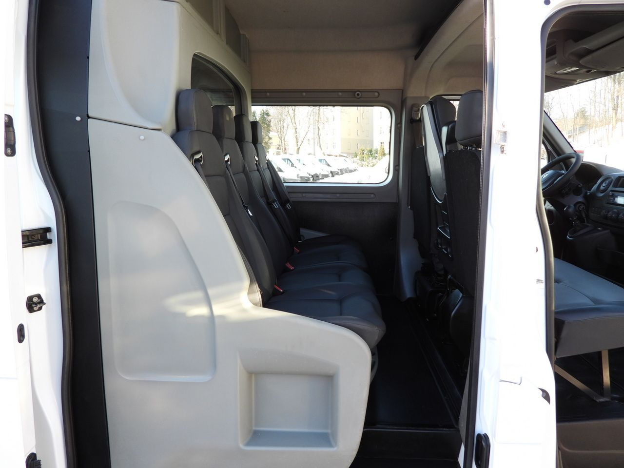 Furgoneta pequeña RENAULT MASTER BOX DELIVERY VAN 7 SEATS CRUISE CONTROL AIR CONDITIONING  110HP: foto 33